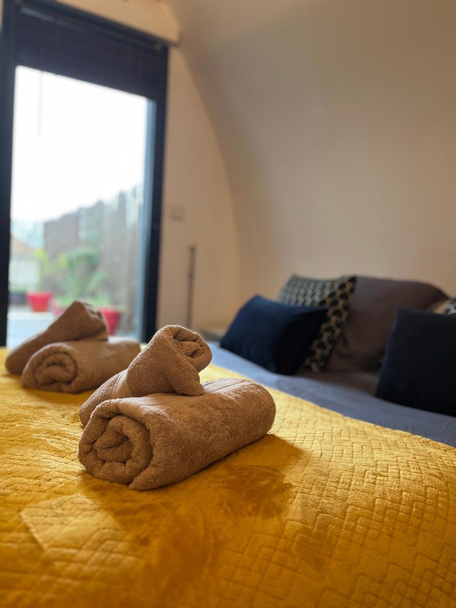 Ferienwohnung Magnifique Loft 130M2 Le Mans Exterior foto